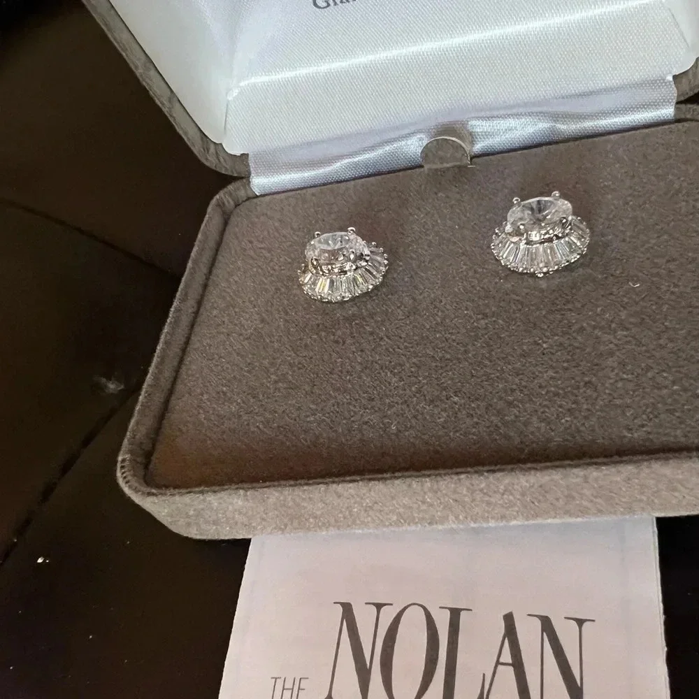Nolan Miller pierced earrings